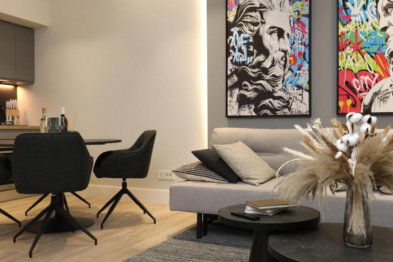 Renovated & Fully Equipped-Luxurious-2Room Fontana Suite, It Just Doesn'T Get Any Better! أولبيا المظهر الخارجي الصورة